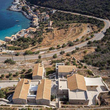Trapela Limeni Luxury Suites מראה חיצוני תמונה