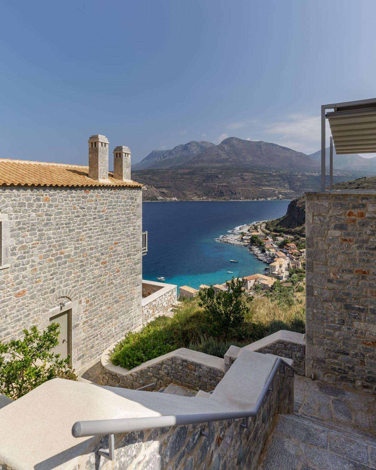 Trapela Limeni Luxury Suites מראה חיצוני תמונה