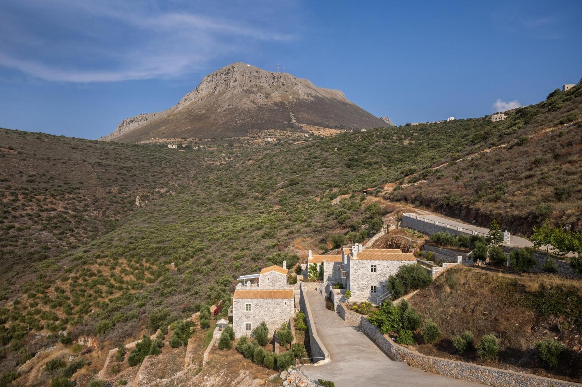 Trapela Limeni Luxury Suites מראה חיצוני תמונה